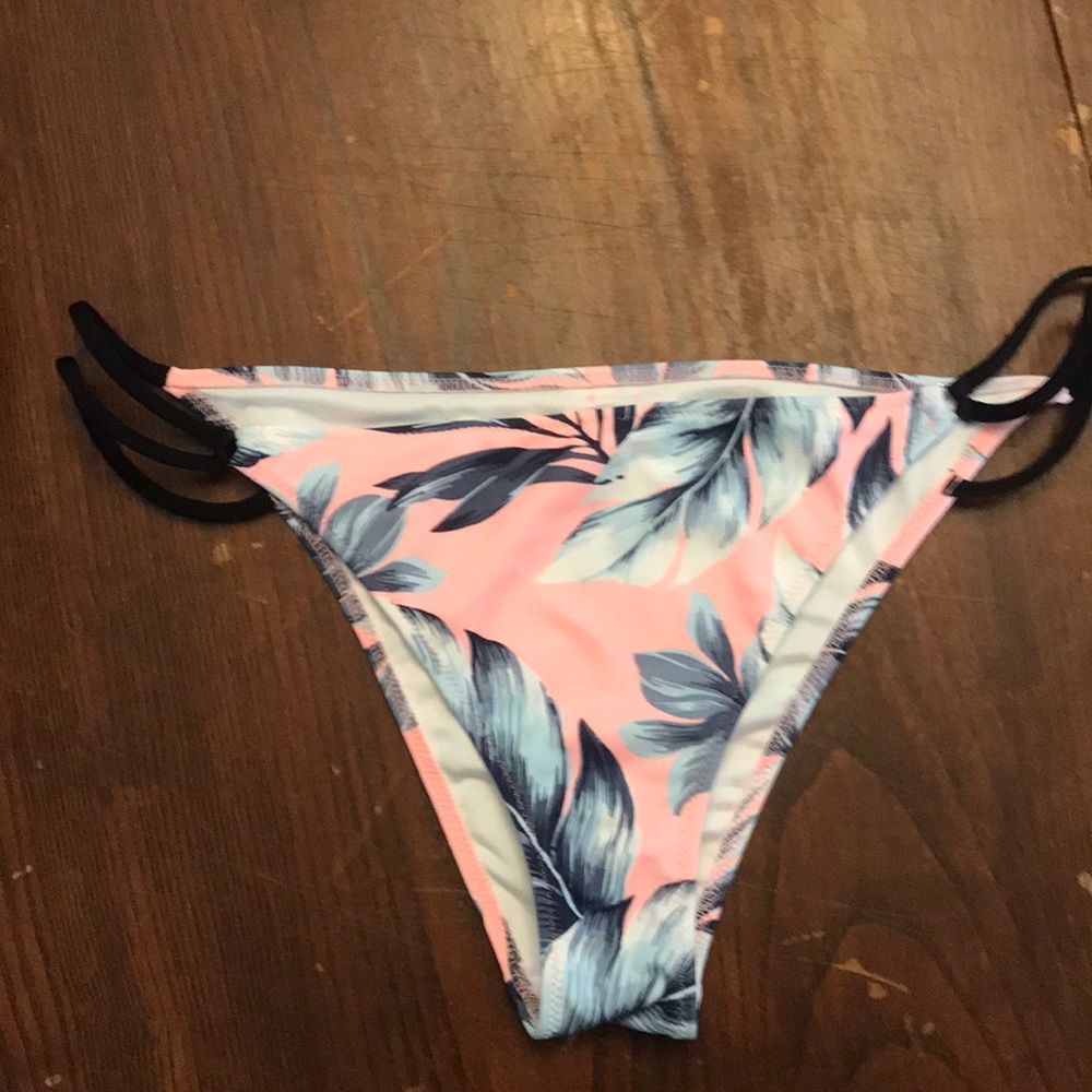 Bathing suit bottom